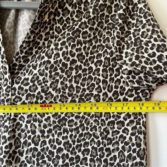 Jasmine & Juliana Leopard Print tunic top small animal print 3/4 sleeve blouse - Picture 8 of 11